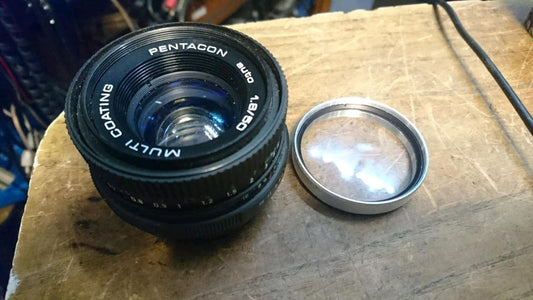 PENTACON auto 1.8/50, Objektiv und einer Linse!