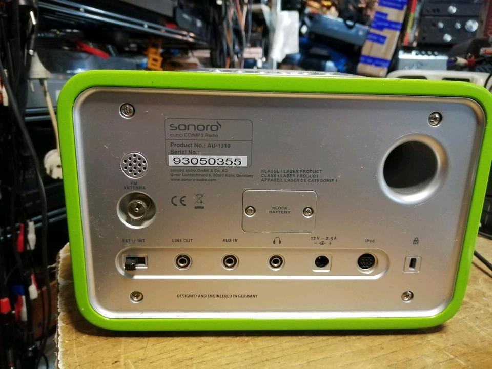 SONORO Cubqo AU-1310, CD/Mp3 RADIO, etwas DEFEKT!!!