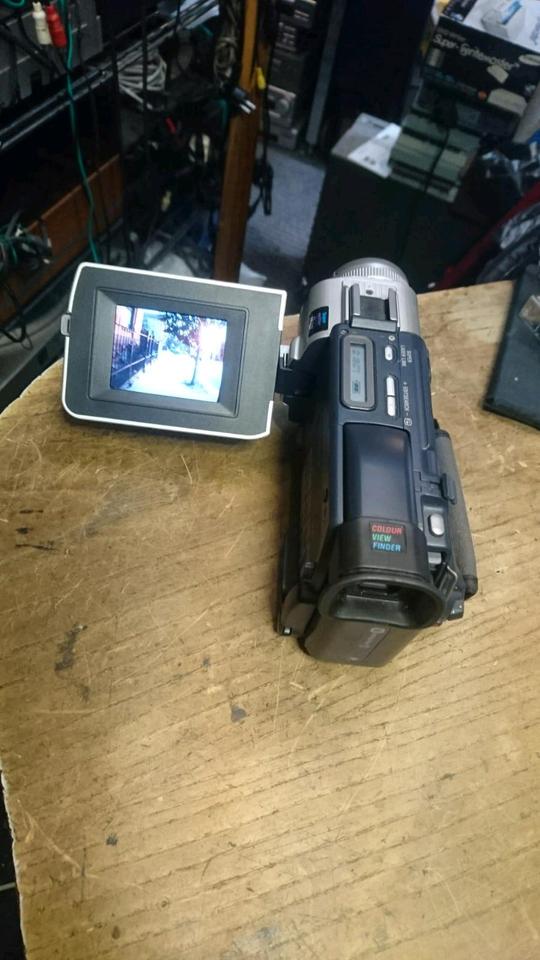 SONY DCR-TRV15E, MiniDV-Videocamera mit Zubehör!!