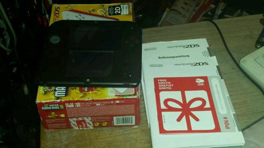 NINTENDO 2DS,Pocket-Konsole, schwarz, ohne Spiele!