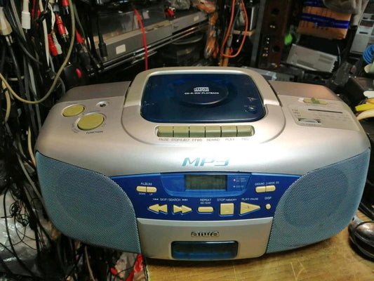 AIWA CSD-A1MPEZ, Radio-Cassetten-Recorder mit CD, etwas DEFEKT!!