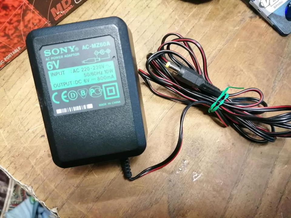 SONY MZ-R35 portable Minidisc-Recorder mit Zubehör!!!