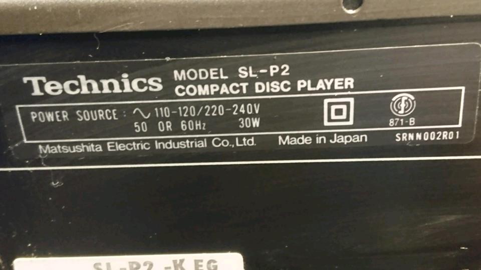 TECHNICS SL-P2, CD-Player OHNE Fernbedienung, DEFEKT!!!