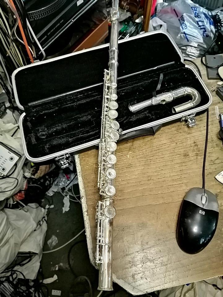 QUERFLÖTE R. S. Reichelt, mit einem Koffer, guter Zustand!!!