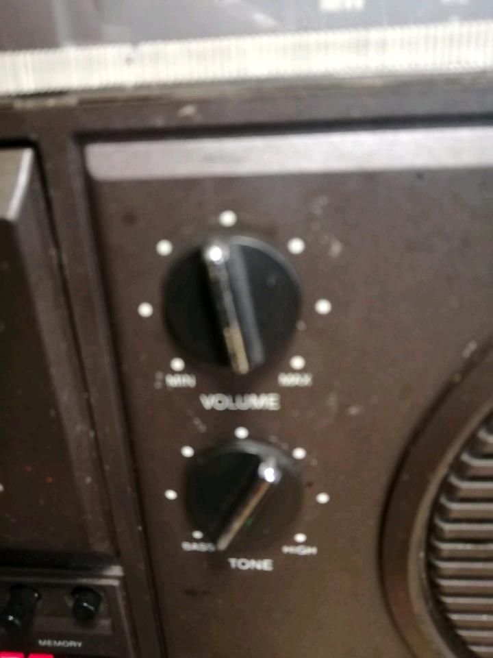 RFT STERACORD KR650, Radio-Cassetten-Recorder, etwas DEFEKT!!!