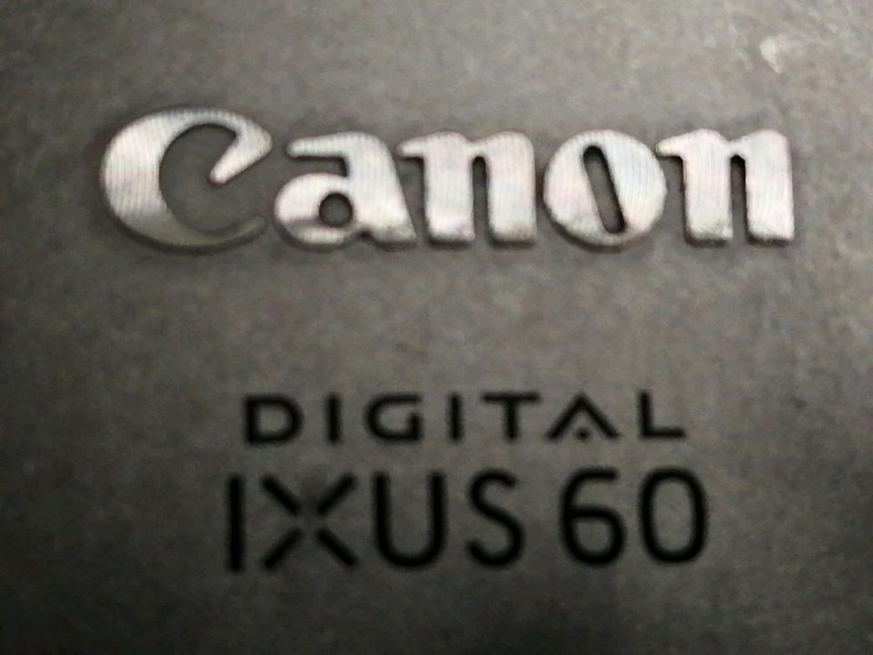 CANON IXUS 60, Digital-Kamera mit Zubehör!!!