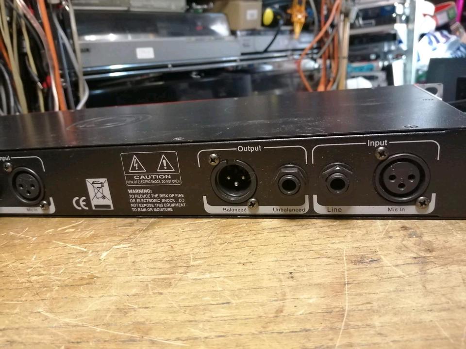 SM PRO Audio TC02, Preamplifier, 2 Channel, mit Adapter!! !