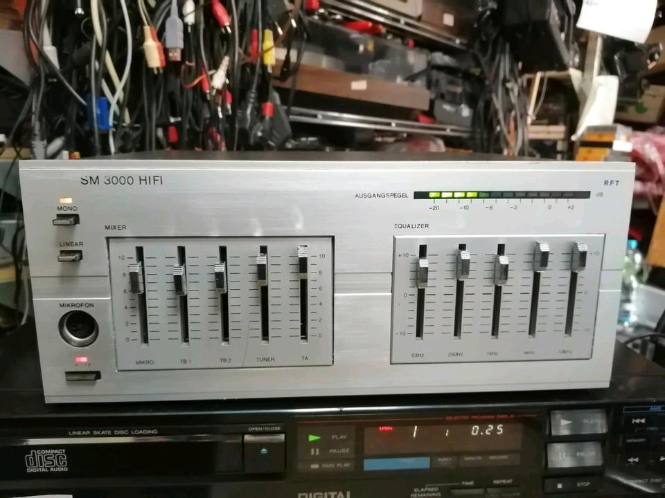 RFT SM 3000 HIFI Equalizer, guter Zustand!!