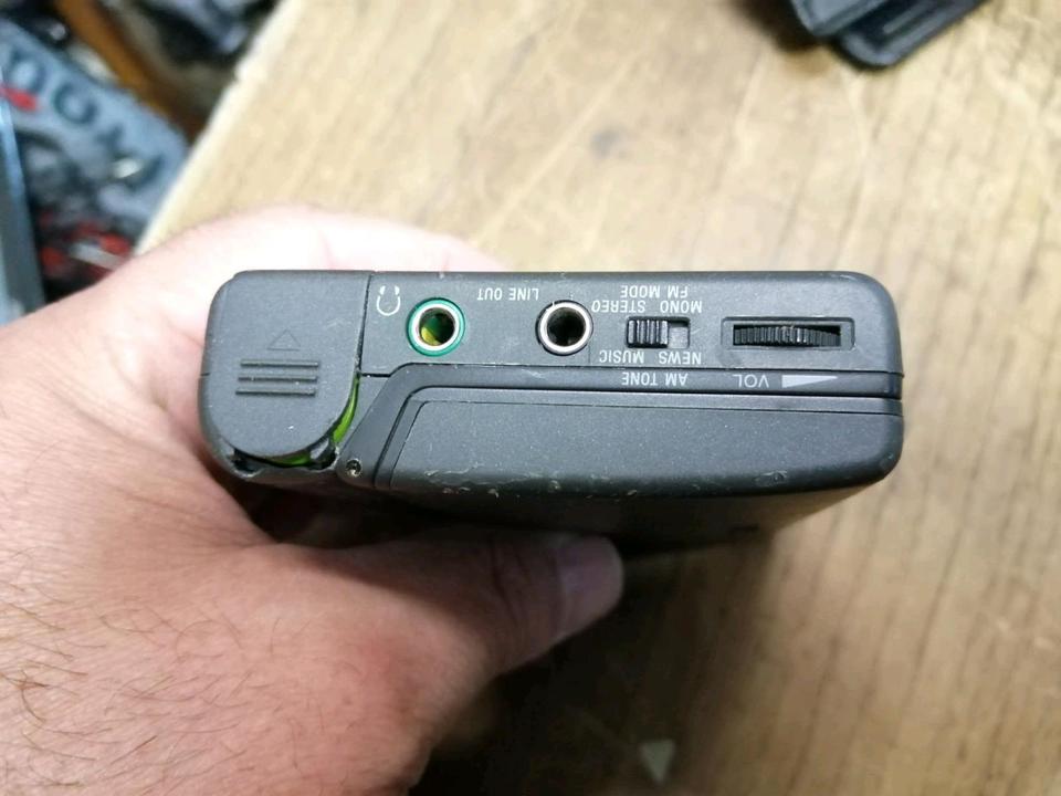 SONY ICF-SW100, Weltempfänger/Radio, OHNE ADAPTER!!