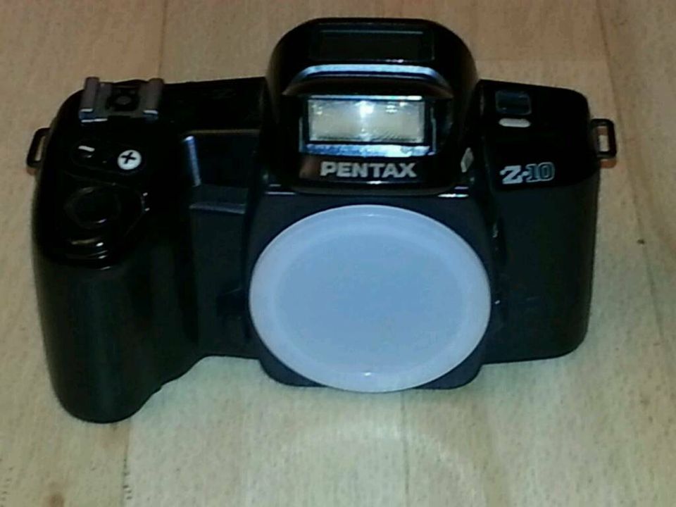 PENTAX Z-10; Camera + PENTAX AF-140c, guter Zustand!