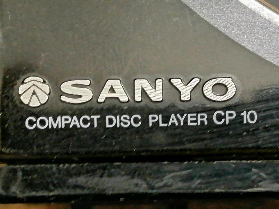 SANYO CP 10, CD-Player mit Netzkabel!! Guter Zustand!!