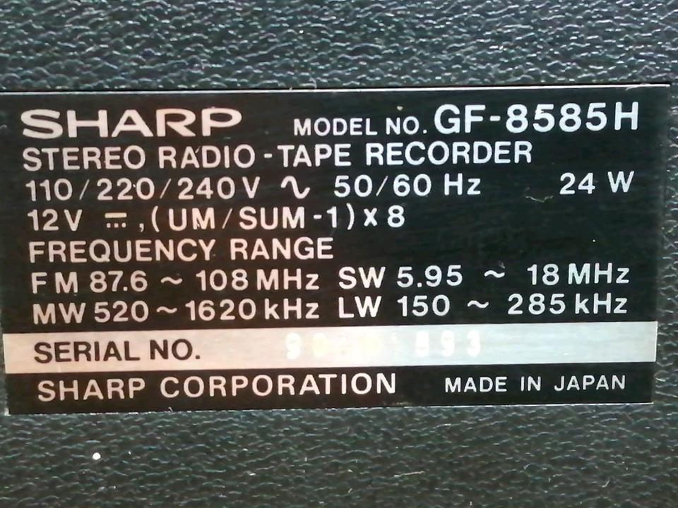 SHARP GF-8585H, Radio-Cassetten-Recorder, etwas DEFEKT!!!