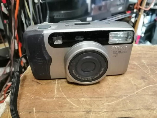 NIKON ZOOM 600 AF, Analog-Kamera, guter Zustand!!!