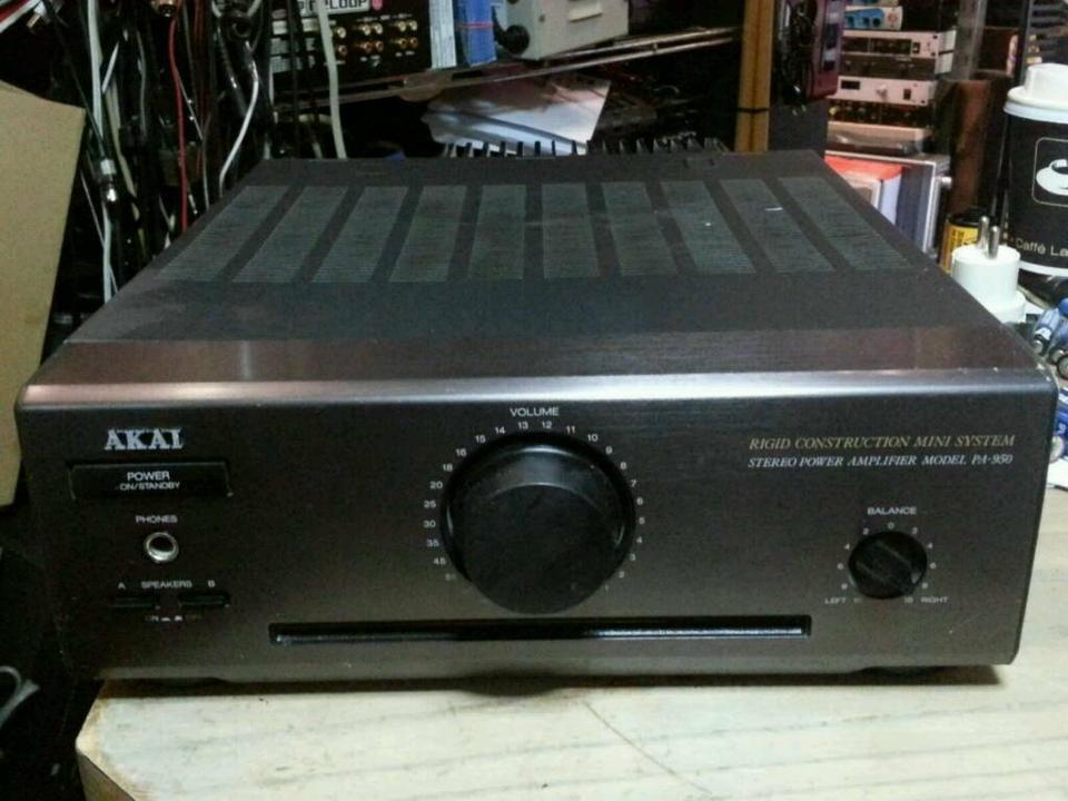 AKAI PA 950 Rigid Constrution Mini System; Amplifier