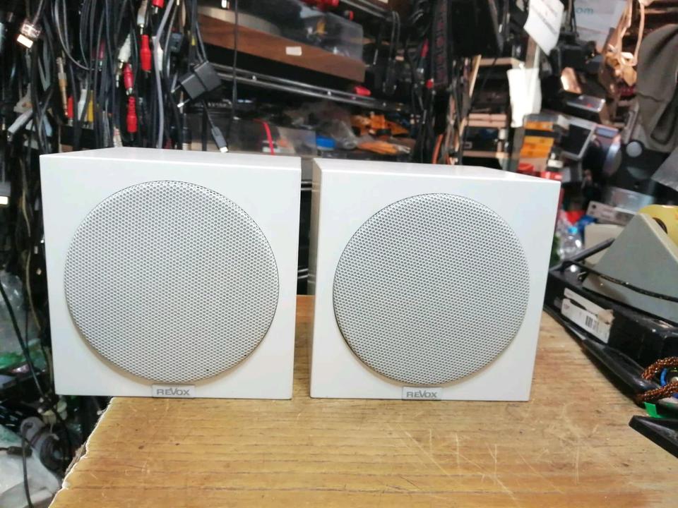 REVOX Re: Sound Spiccolo 02, 2 kleine Boxen!!