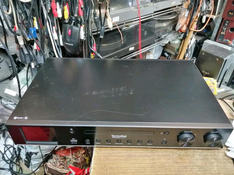 TECHNISAT DigitRadio 143 CD, DEFEKT!!!