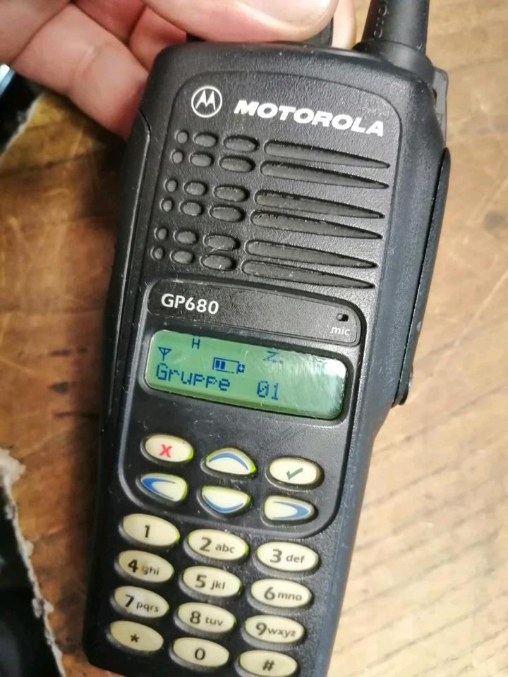 MOTOROLA ATEX GP680, Handfunkgerät, KEIN Ladegerät!!!