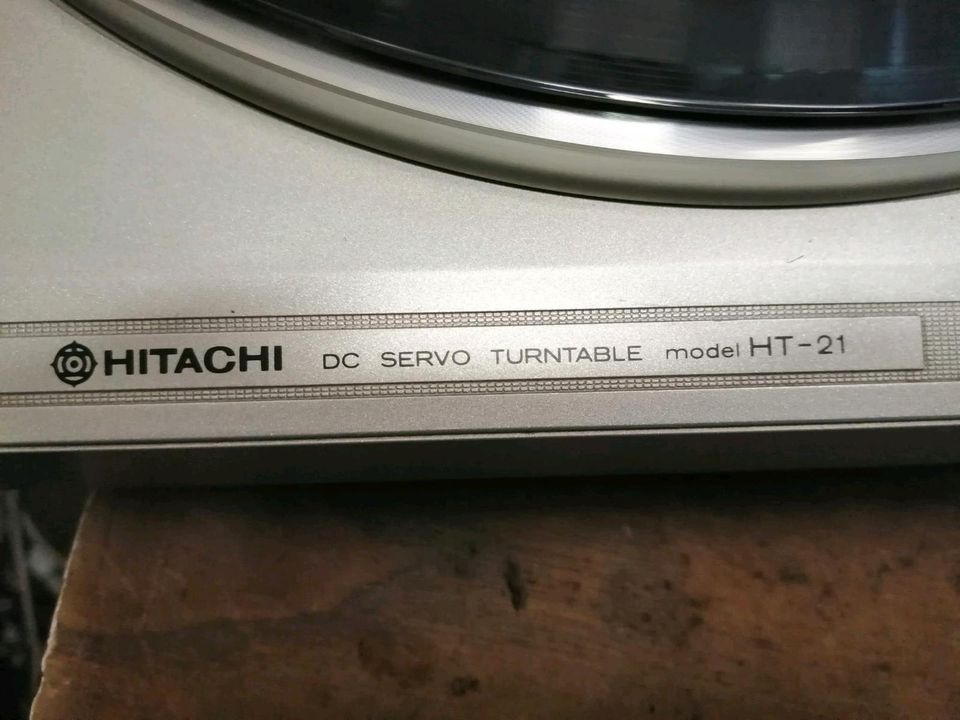 HITACHI Model HT-21, DC Servo Plattenteller, guter Zustand!!!