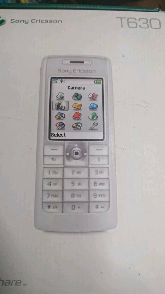 SONY ERICSSON T630, Handy - NEU + OVP, komplett!