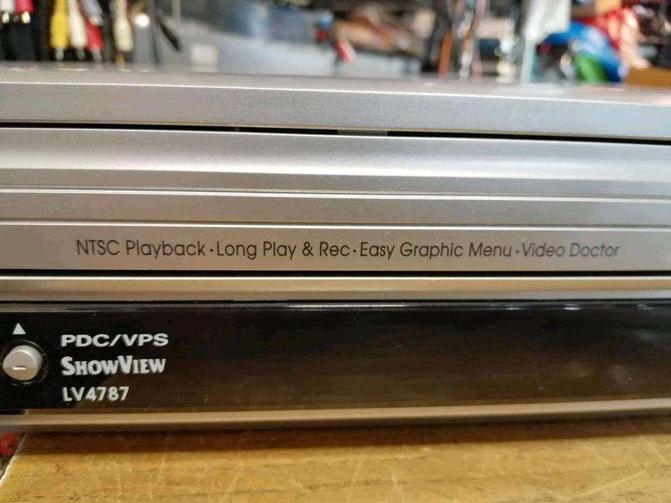 LG LV4787, Videocassettenrecorder mit Original-Fernbedienung!!