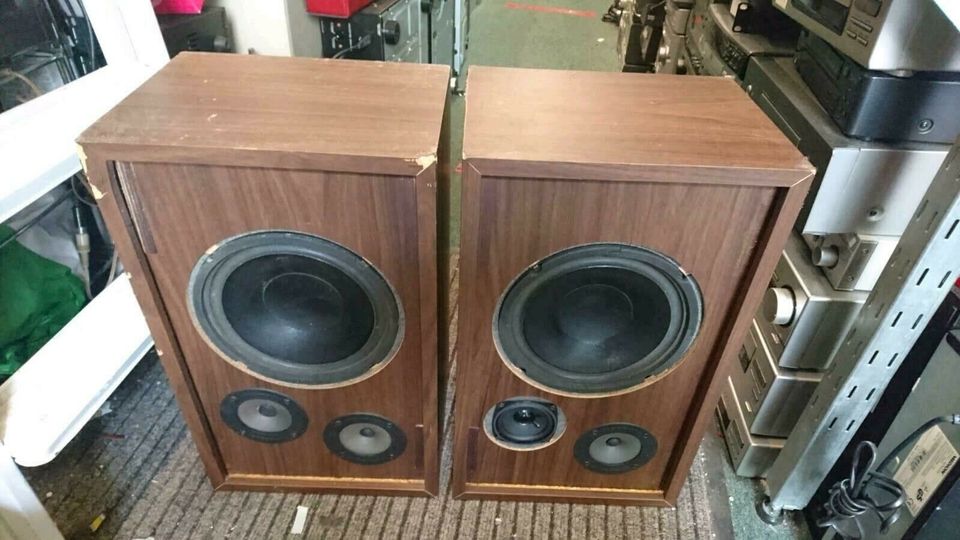 2 MARANTZ HD44 Boxen, funktionieren gut, Furnier etwas ab