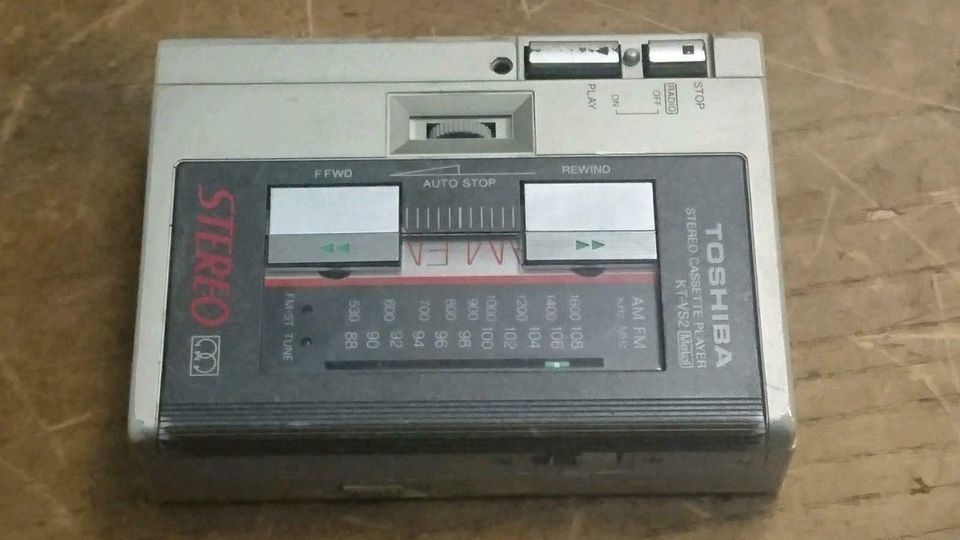 TOSHIBA KT-VS2 Walkman, etwas DEFEKT! + RP-AF2 Tuner Pack