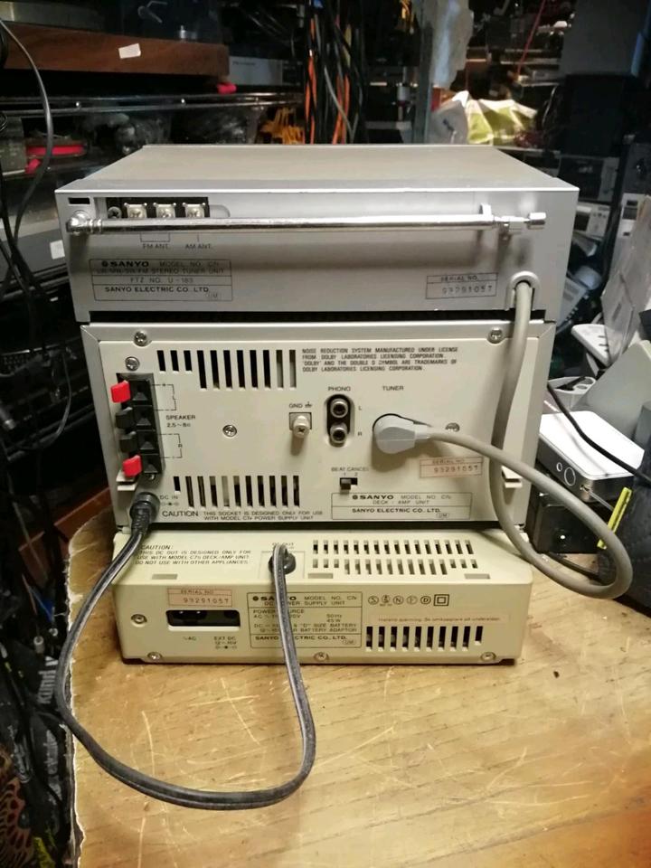 SANYO-Musikanlage: C7P/C7T/C7D + 2 C7S!!