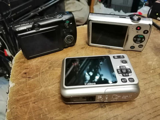 CANON IXUS 980IS, POWERSHOT A2500 + A495, 3 Kameras, DEFEKT!,
