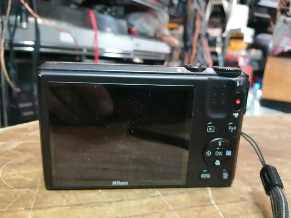 NIKON COOLPIX S7000, Digital-Kamera mit Zubehör!