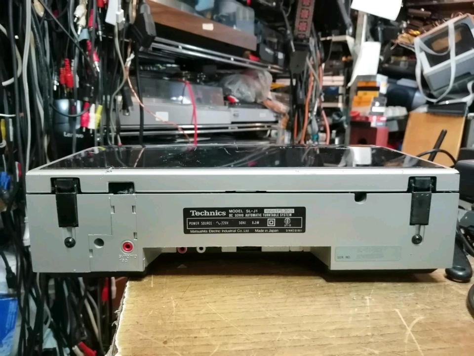 TECHNICS SL-J1 Plattenspieler, mit Original-Nadelsystem!!