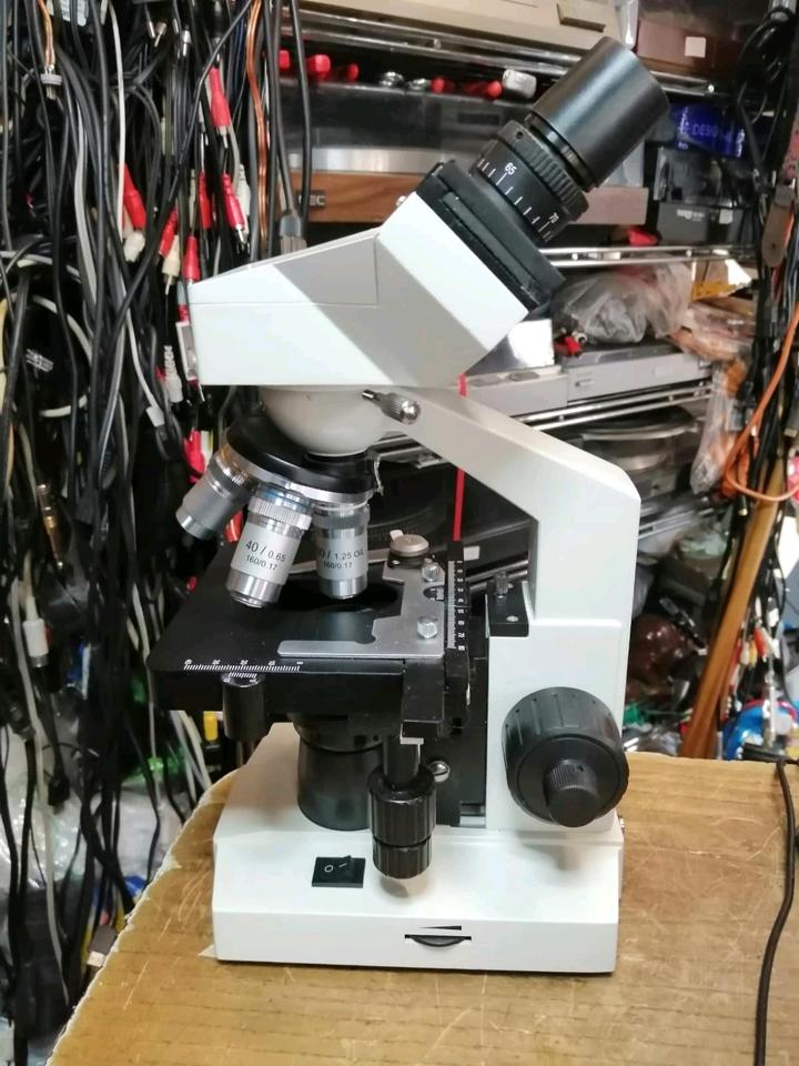 OMAX M82E Mikroskop, DEFEKT!!!