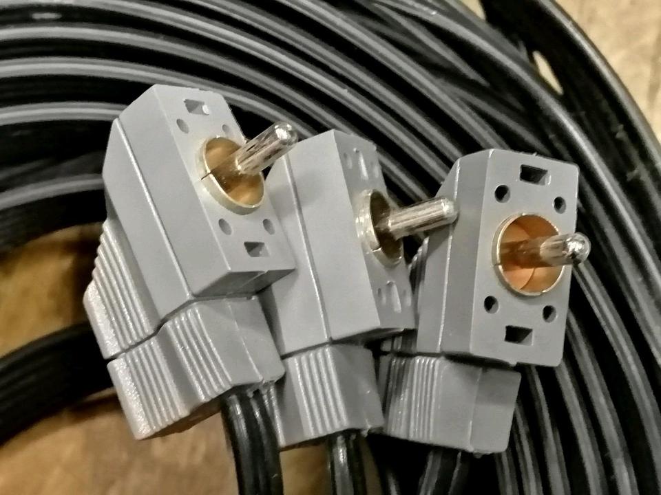 3 Lautsprecherkabel awm 2468 vw-1, 18 ang unielec, guter Zustand!