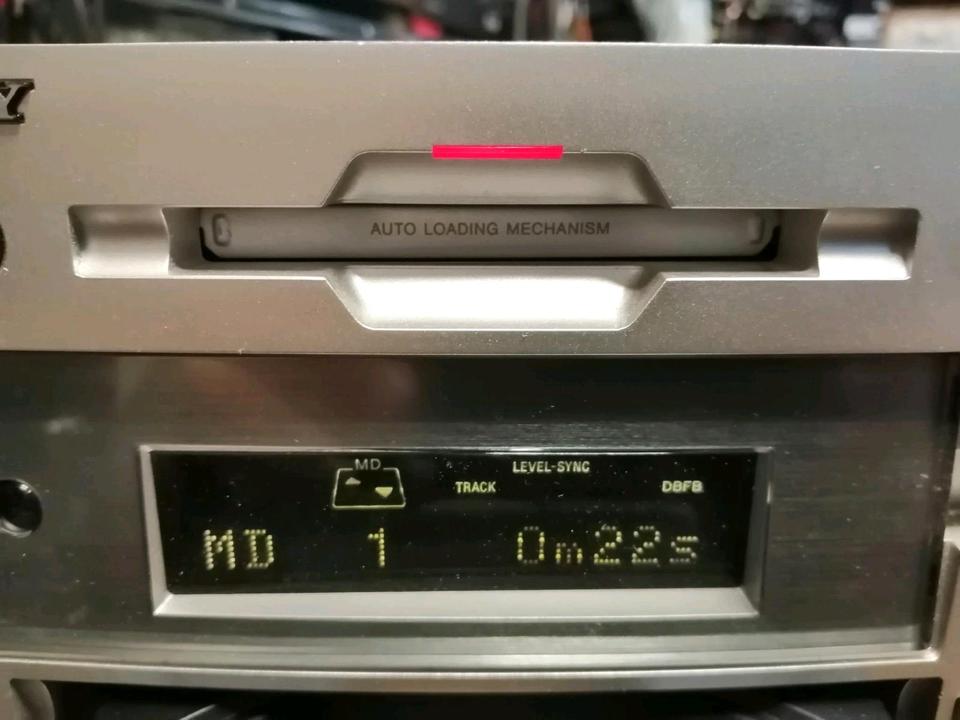SONY HCD-MD313 CD-Receive (MD-CD-Tuner-Verstärker-in einem Gerät
