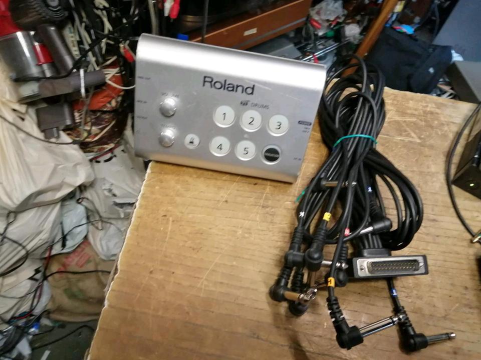 ROLAND HD-1 Drum Sound Modul mit Universal-Adapter!!!