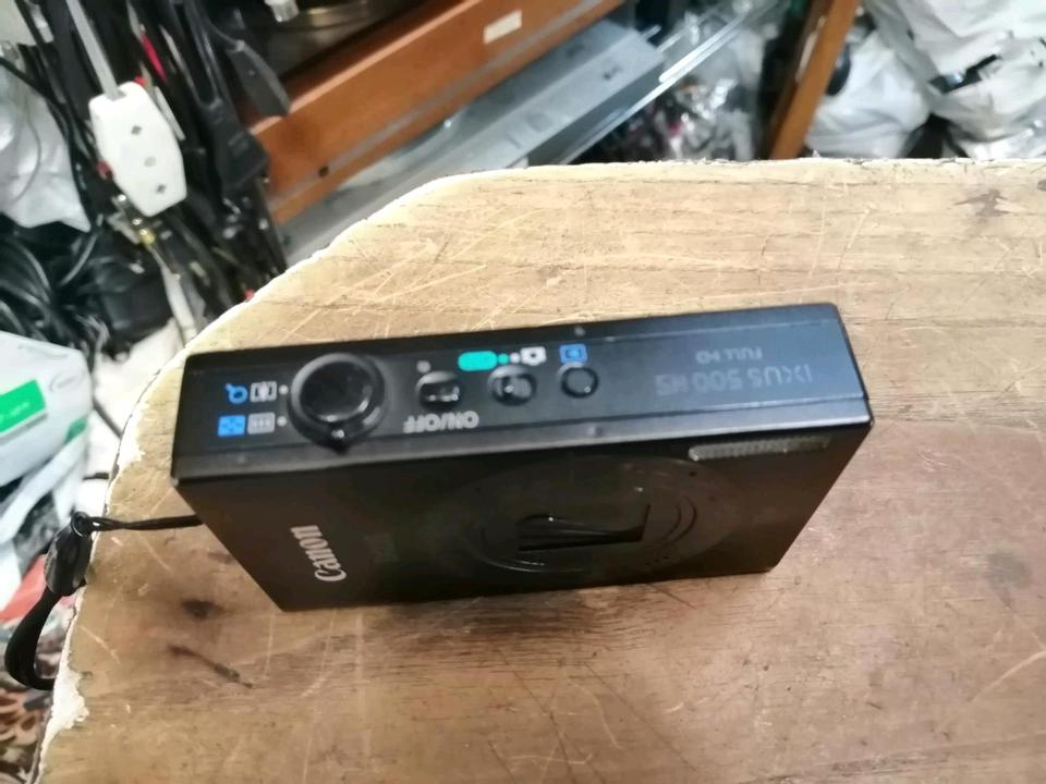 CANON IXUS 500 HS, Digital-Kamera mit Zubehör, guter Zustand!!
