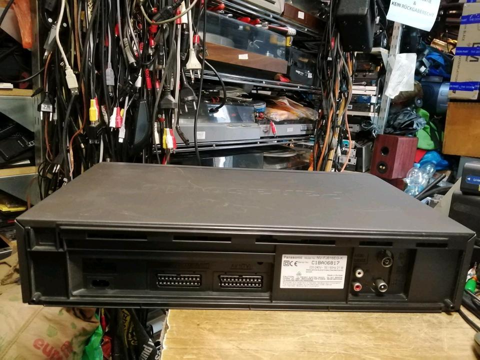 PANASONIC NV-FJ610EG-K, Videocassettenrecorder OHNE Fernbedienun!