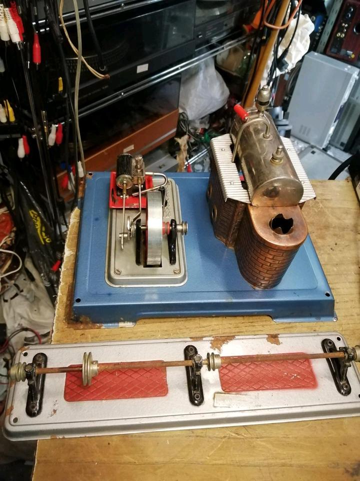 WILESCO D10, Dampfmaschine, NICHT GETESTET!!!