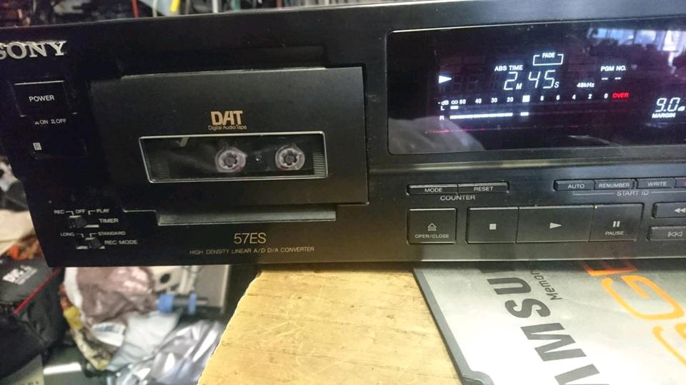 SONY DTC-57ES DAT-Recorder, DEFEKT!!