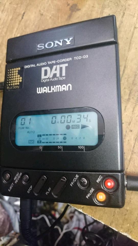 SONY DAT Recorder/Walkman TCD-D3, Zubehör!!