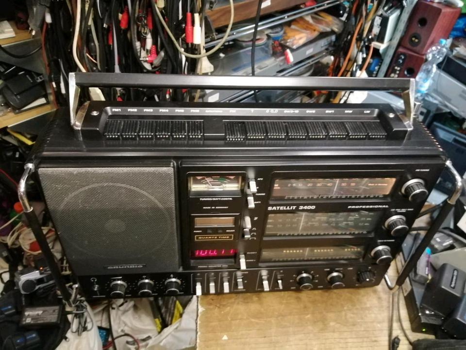 GRUNDIG SATELLIT 3400 Professional, Radio, guter Zustand!!