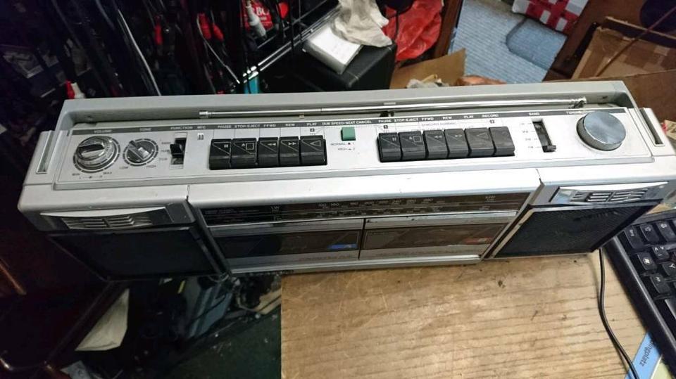 SANYO MW150L, Radio-Doppelcassetten-Recorder, etwas DEFEKT!!