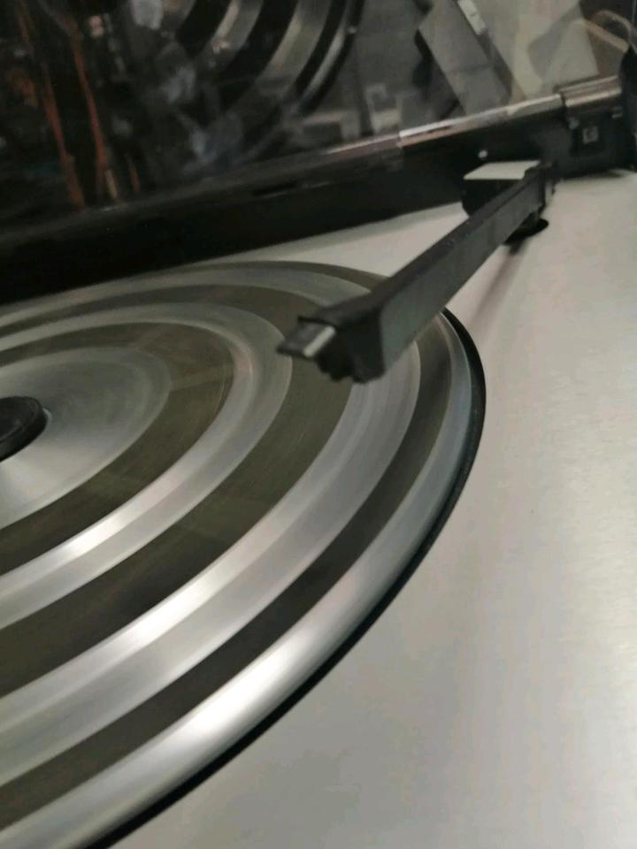 BANG & OLUFSEN BEOGRAM 1902, Plattenspieler OHNE Nadelsystem!!!