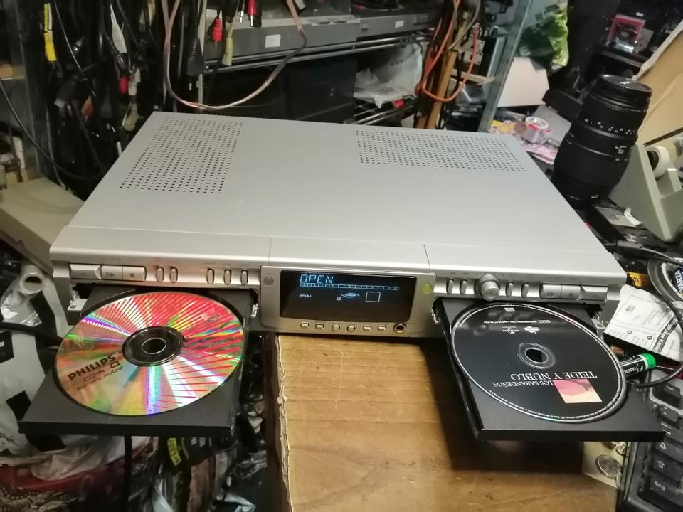 PHILIPS CDR770, CD-Player - CD-Recorder, 2 in 1, guter Zustand!!!