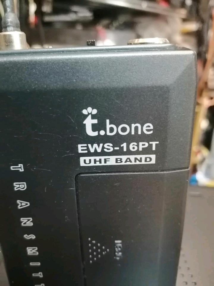 T. BONE UHF Receiver DS16R + EWS-16PT Sender, OHNE Mikrofon!!!