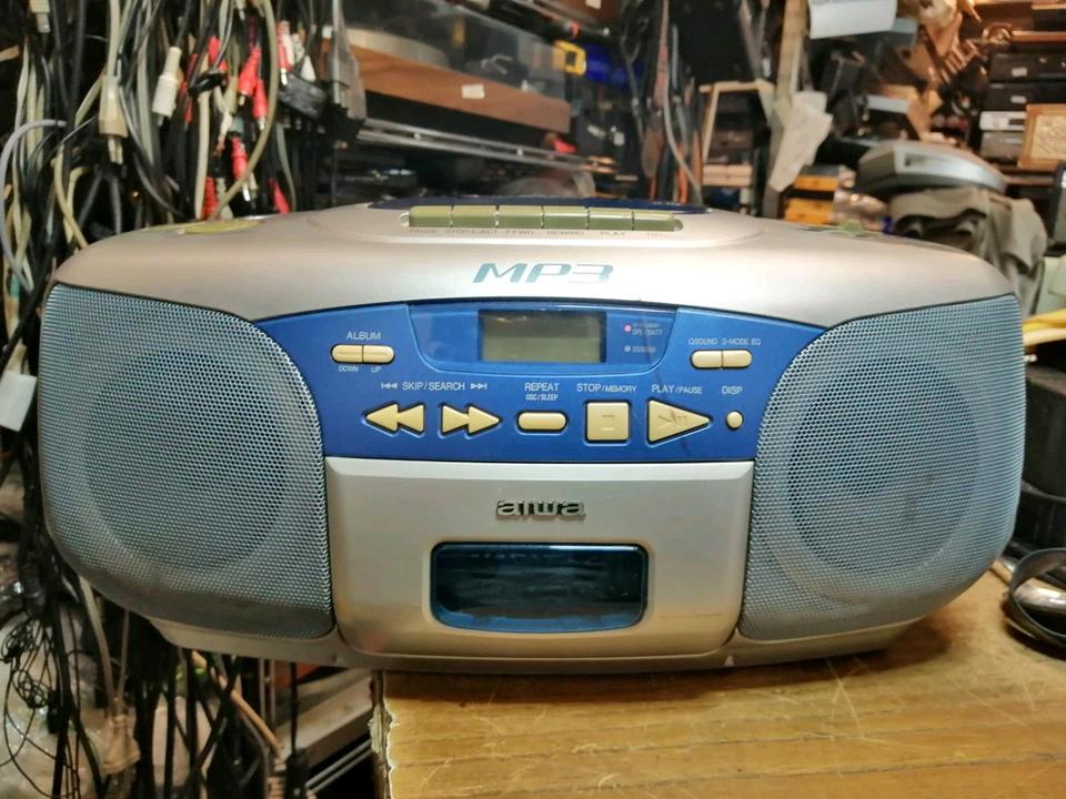 AIWA CSD-A1MPEZ, Radio-Cassetten-Recorder mit CD, etwas DEFEKT!!