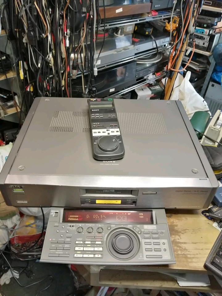 SONY EV-S9000E VC, Videocassettenrecorder Hi8 und Video 8!!