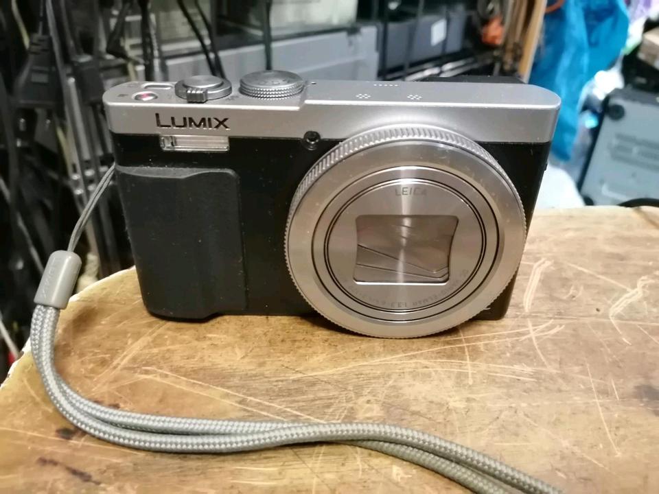 PANASONIC DMC-TZ71, Digital-Kamera mit Zubehör!!