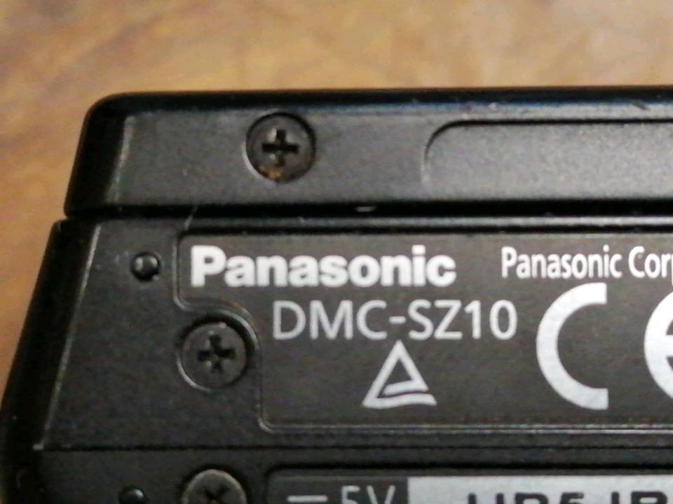 PANASONIC DMC-SZ10, Digital-Kamera mit Zubehör!!