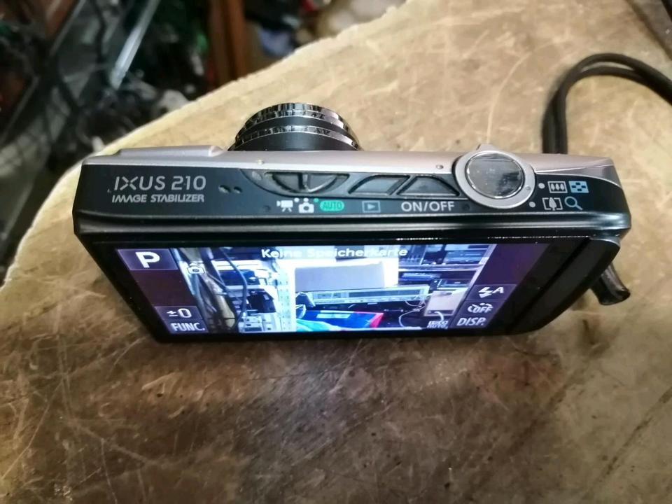 CANON IXUS 210, Digital-Kamera mit Zubehör!! guter Zustand!!