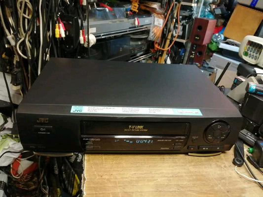 JVC HR-J668EU, Videocassettenrecorder, mit Zubehör!!